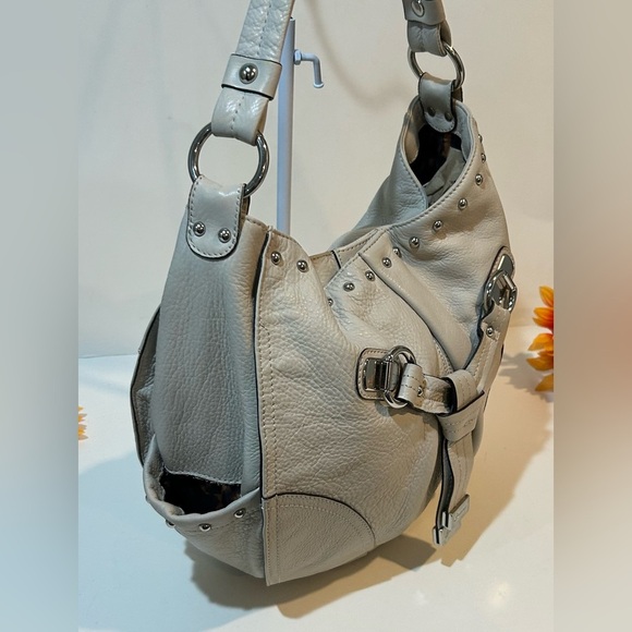 B Makowsky Gray Genuine Leather Studded Hobo Shoulder Bag Tote Purse - Picture 4 of 12